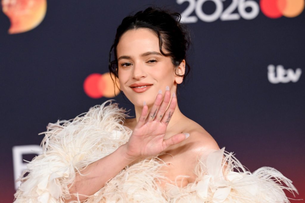 Rosalía arrasa en los Premios de la Academia de la Música de España con 8 galardones: Lista completa