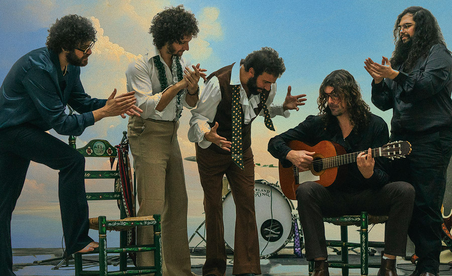 Podcast de la entrevista a El Canijo de Jerez por su disco con Los Estanques y su concierto en Weekend Beach Festival: “Nuestras influencias son Triana, Alameda y todo el rock progresivo que se hacía en España"