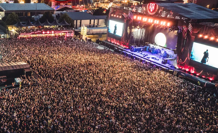Unas veinte personas intentan robar en el recinto del Resurrection Fest y la mitad acaban detenidas: "Buscaban sobre todo la bebida que quedaba en los bares”
