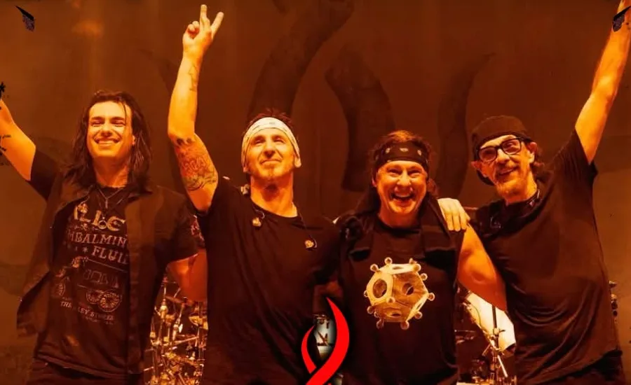 Sully Erna responde a que Mike Mangini (ex-Dream Theater) esté sobrecualificado para tocar en Godsmack: “No es Rush, pero tampoco AC/DC”