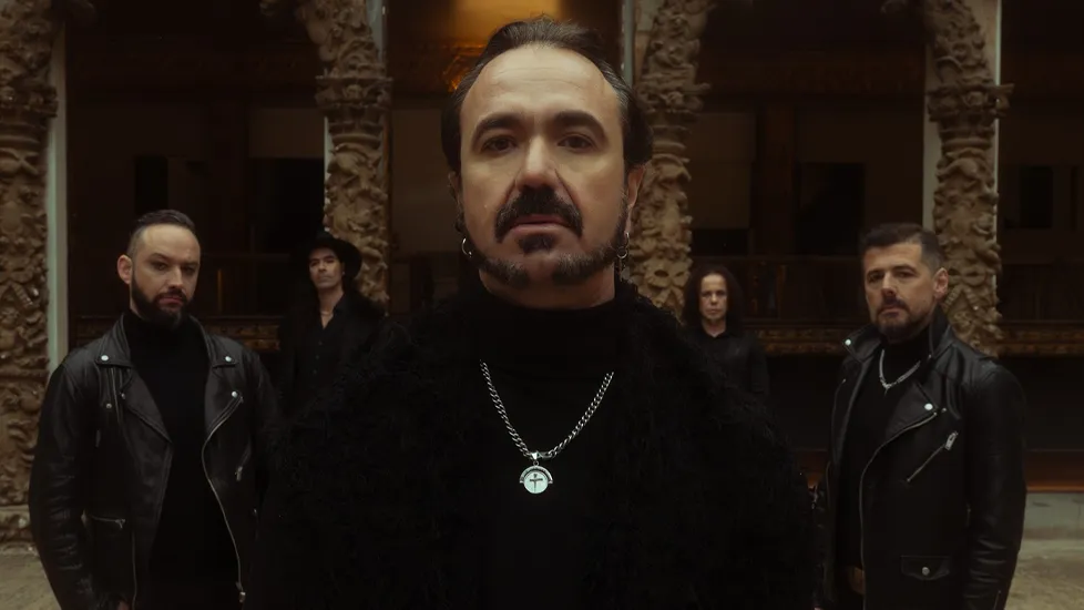 Fernando Ribeiro (Moonspell): “Si ser metalero significa quemar iglesias, entonces no soy metalero”