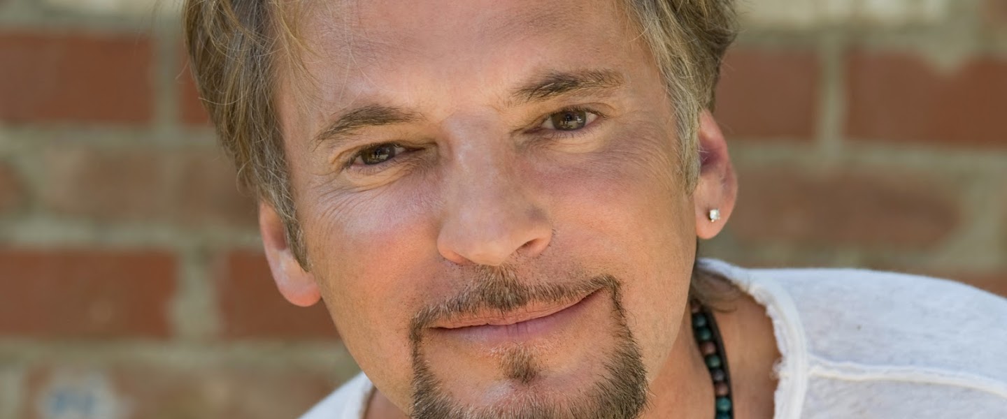 Kenny Loggins