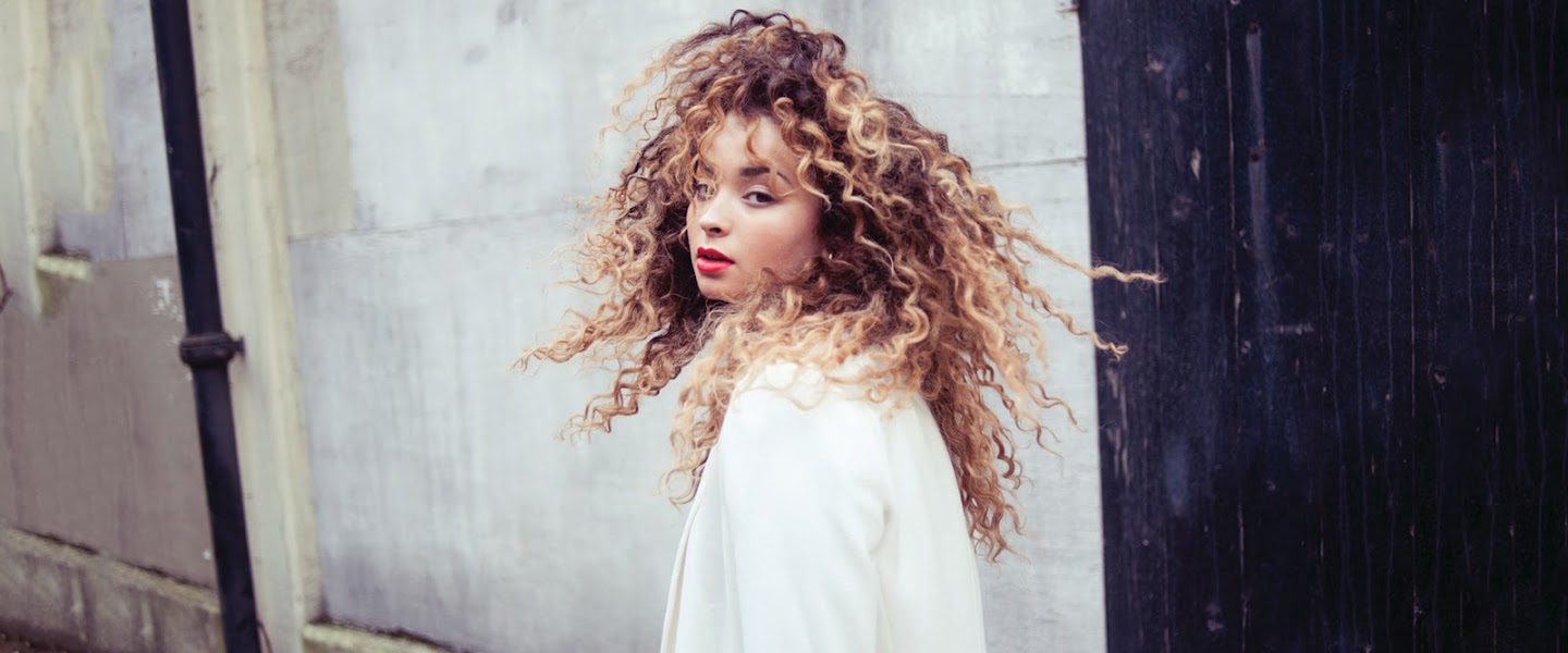 Ella Eyre