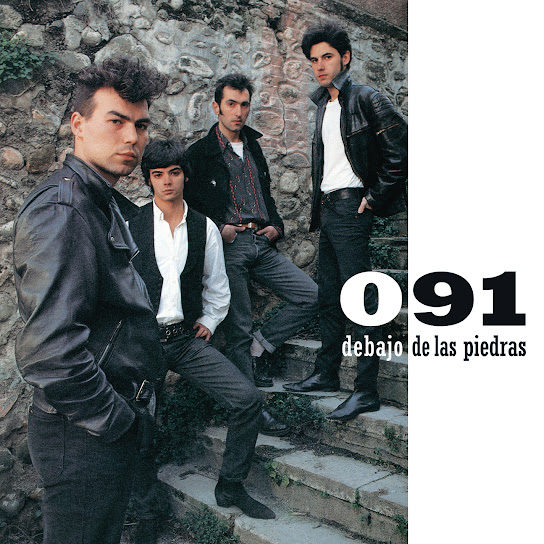 Debajo de las Piedras (Remasterizado)
