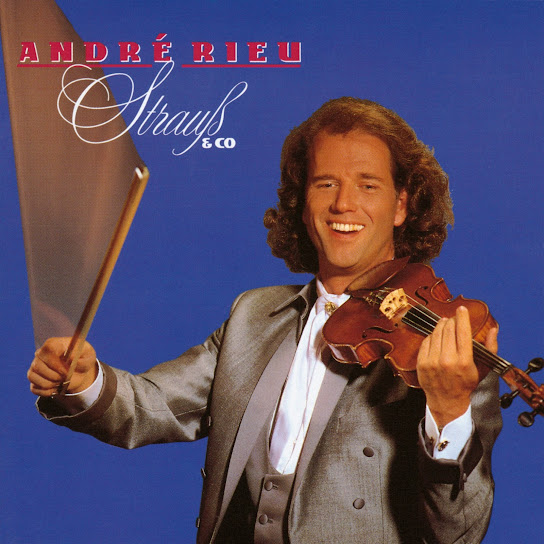 Strauss & Co.