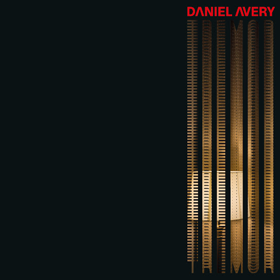 Tremor (Deluxe Edition)