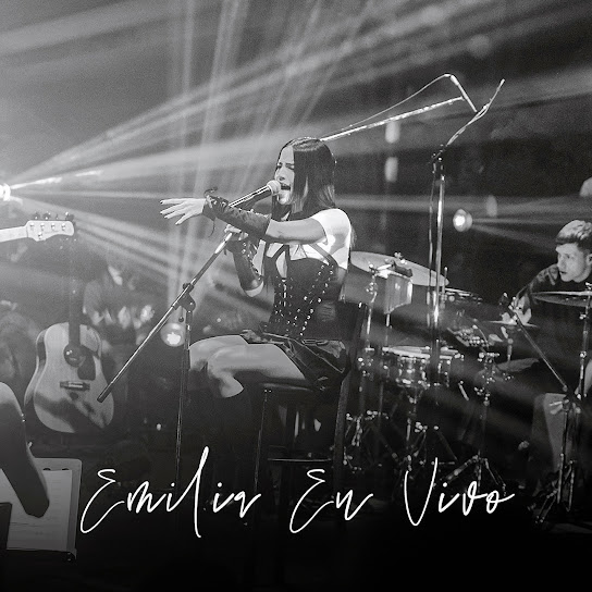 Emilia en Vivo