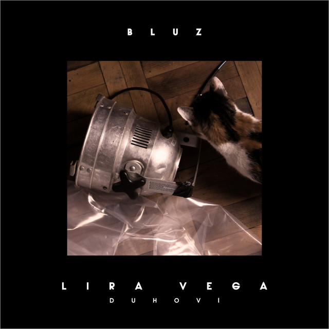 Lira Vega