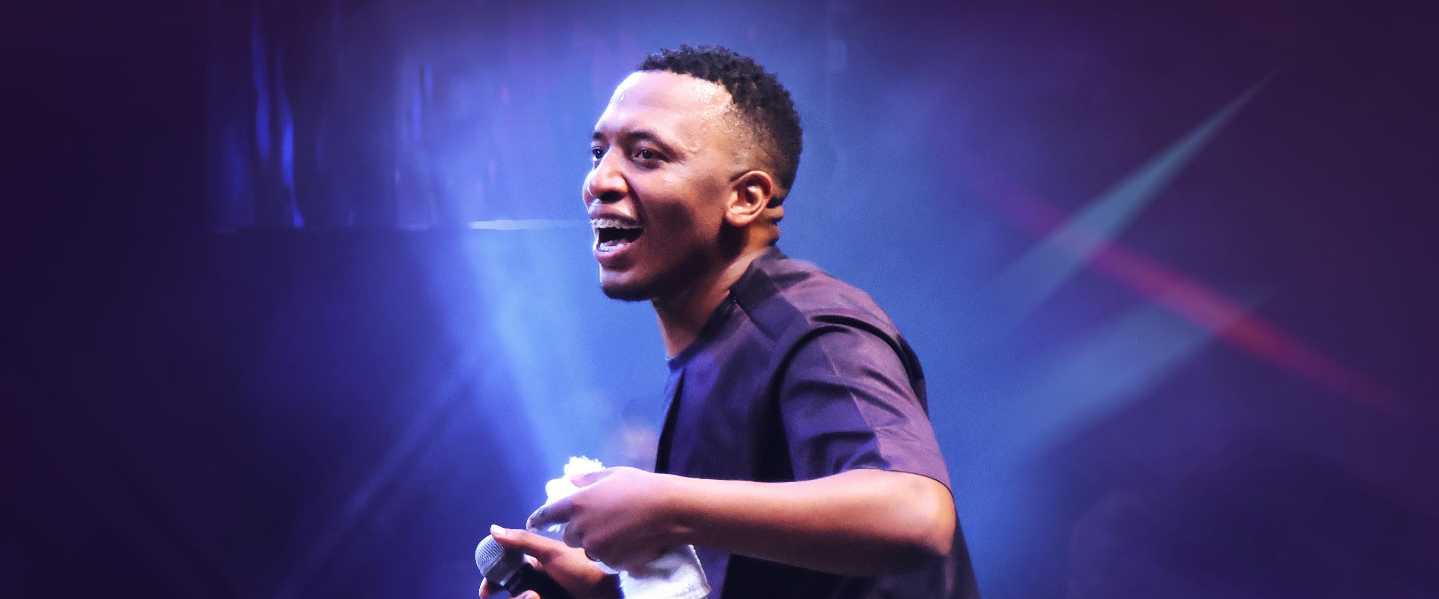 Dumi Mkokstad