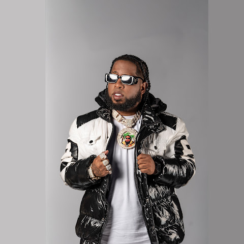 Dímelo Flow, Anitta y Chimbala