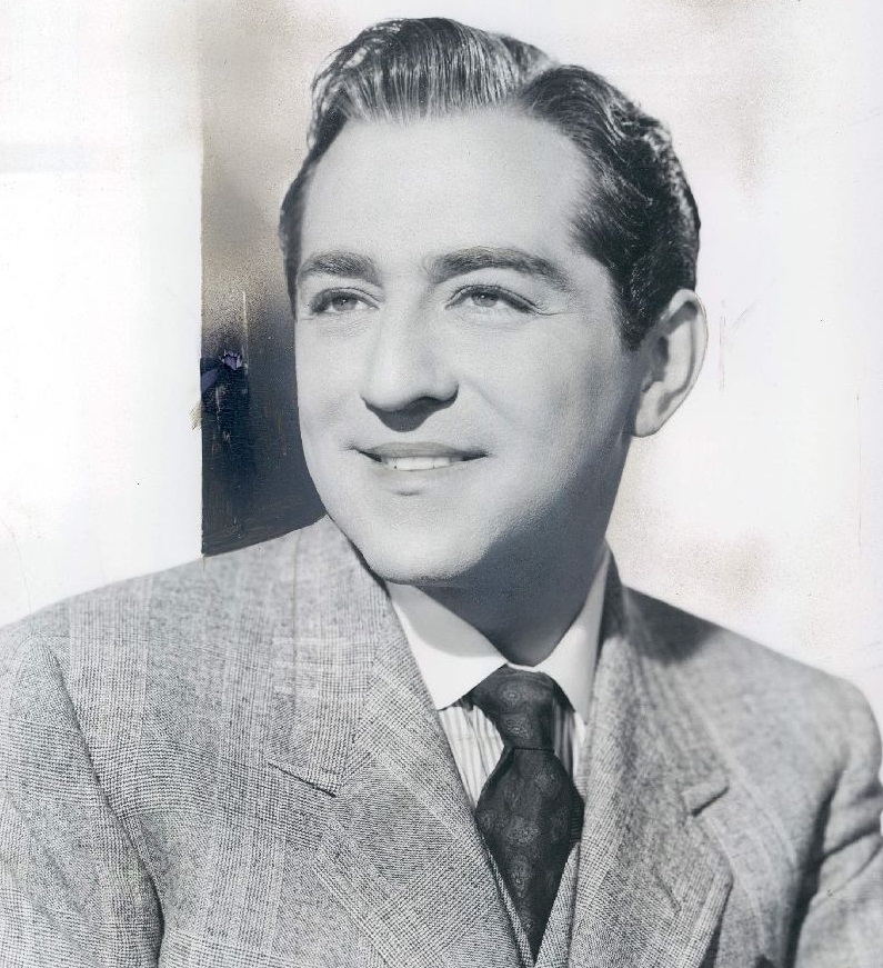 Robert Merrill (Silvio)