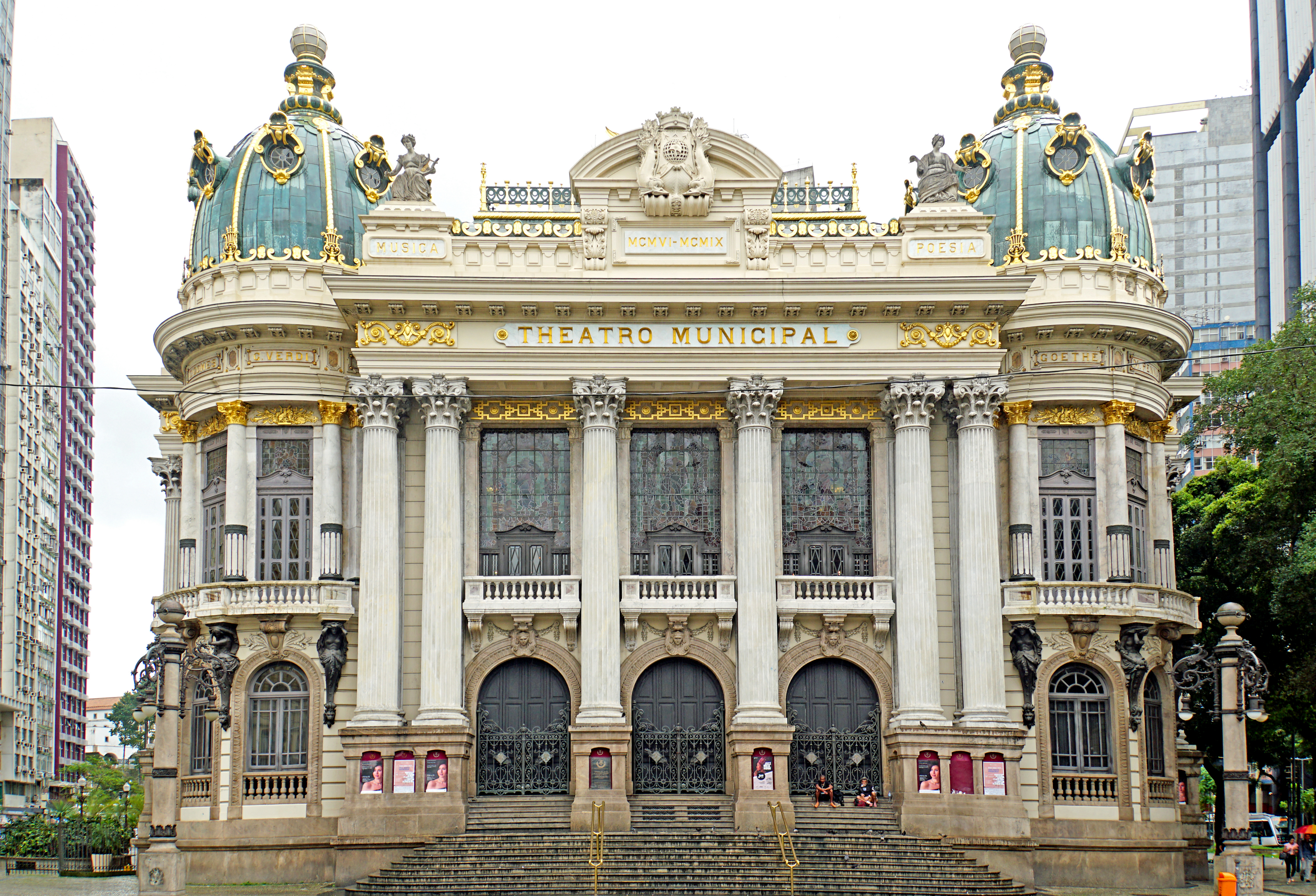 Rio de Janeiro Municipal Theatre Orchestra