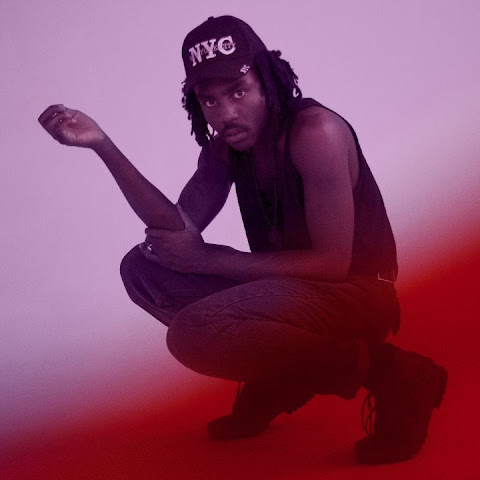 Blood Orange y Empress Of