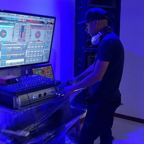 DJMARK.1
